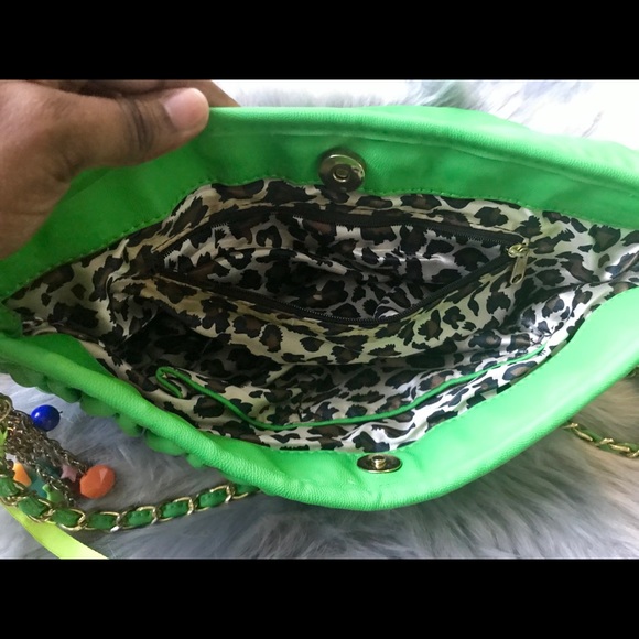 🌟🌈 FREE GIFT - Paul’s Boutique Shoulder Bag 🌈✨ - Picture 4 of 7